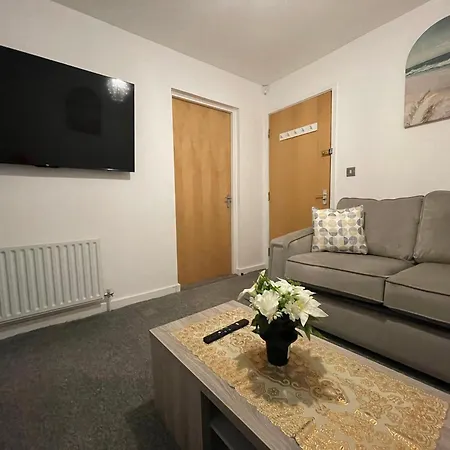 Apartment Elegant 1-br Flat With Free Private Parking, Kitchen & Wi-fi Middlesbrough